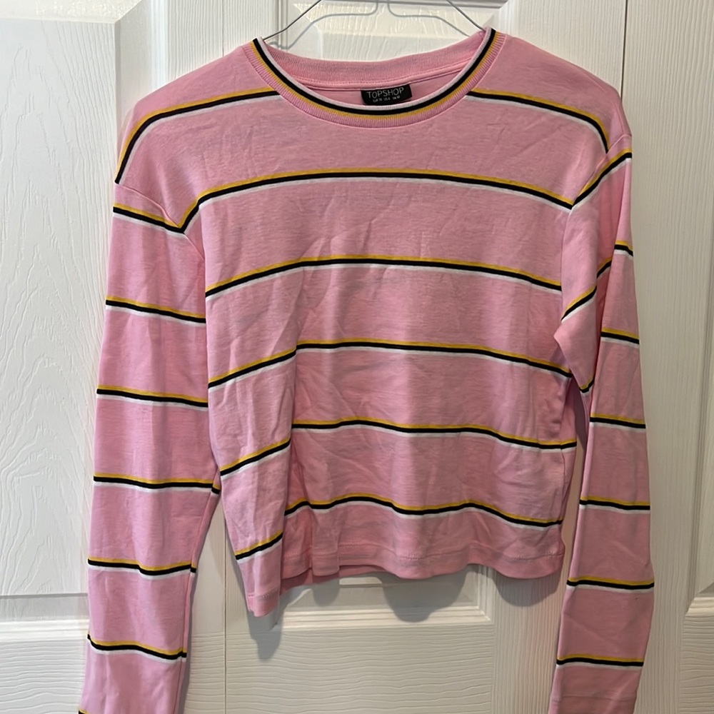TopShop size US6 long sleeve sweater